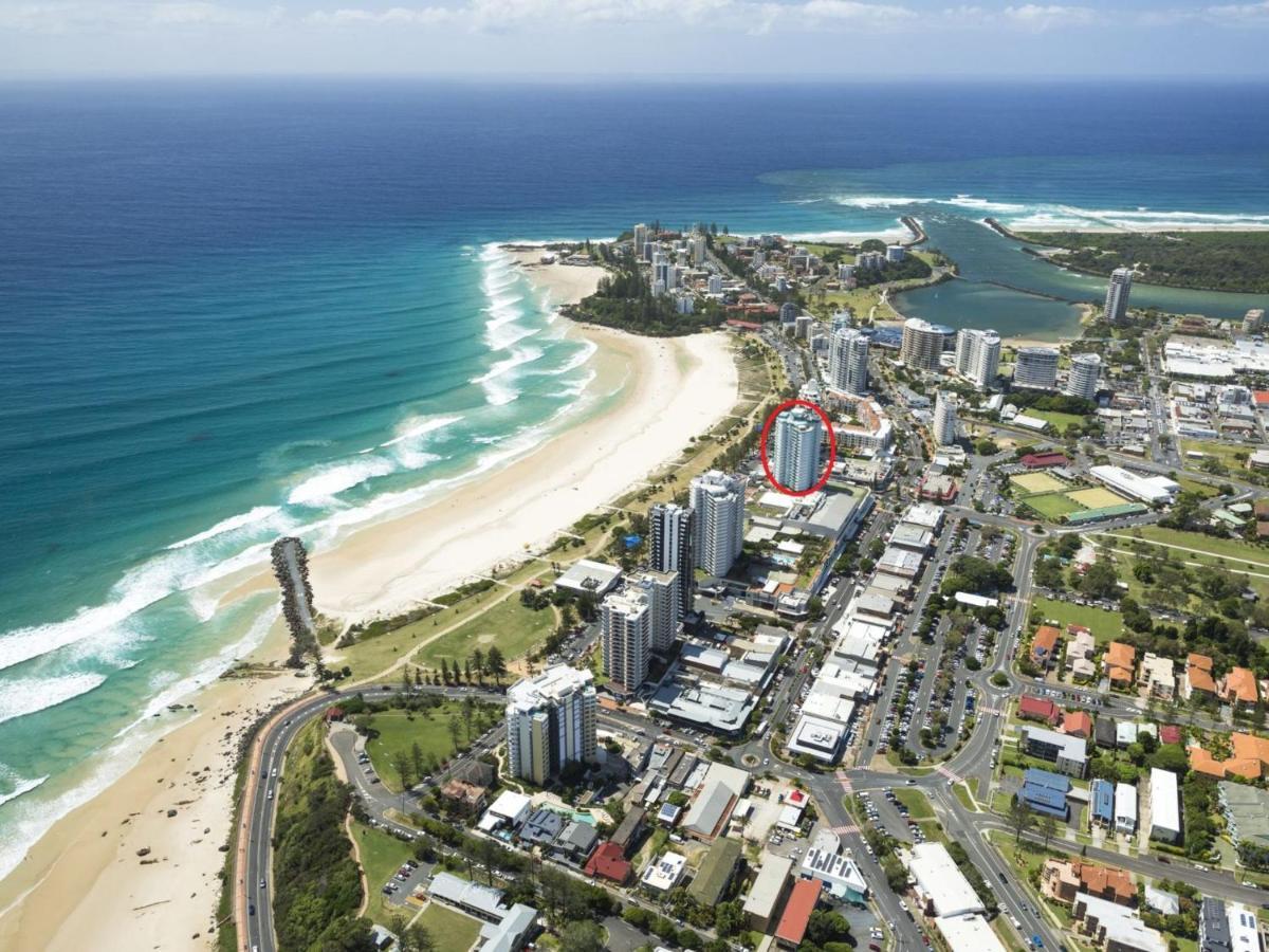 Ocean Plaza Unit 936 Apartment Gold Coast